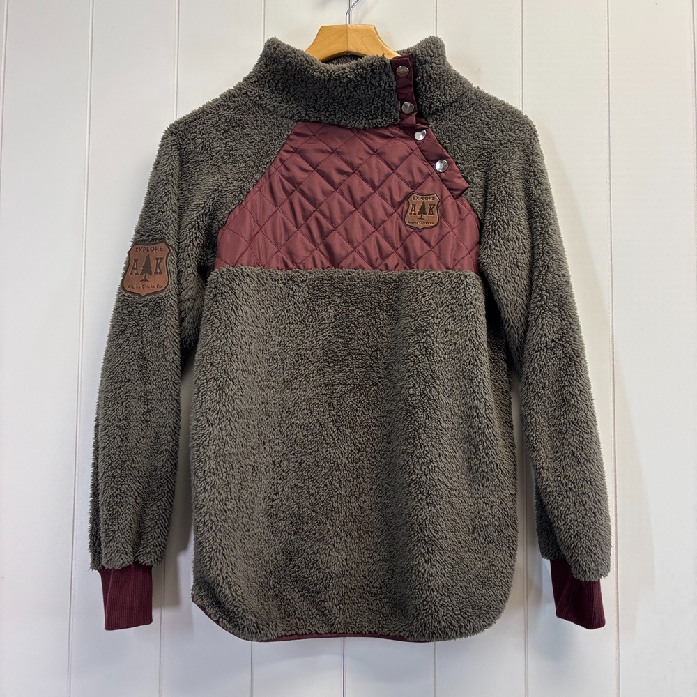 Alaska Chicks Co Outdoor Sherpa Pullover Jacket Women Small Granola Girl Cozy